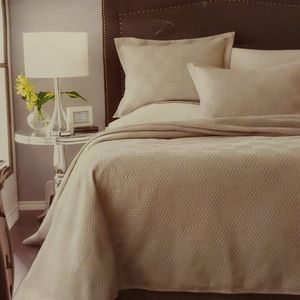 King Bedding grey *NEW*